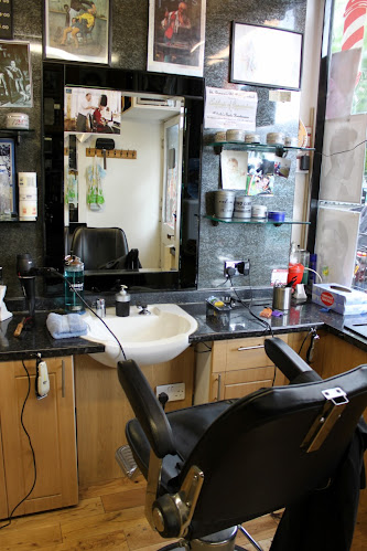 Reviews of Palushi's Barbers in London - Barber shop