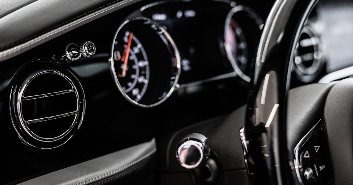 Luxury Cars Bentley Mulsanne Speedometer