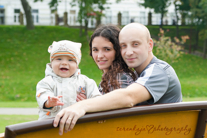 Осенняя фотосессия в парке. Андрюша с мамой и папой