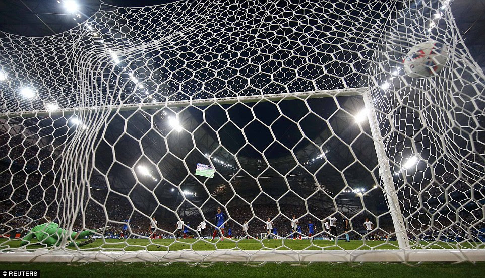 Neuer guessed the wrong way and Griezmann continued his hot streak in front of goal at the European Championship