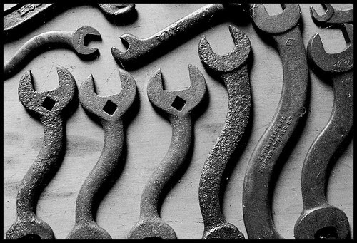 wrenching 1