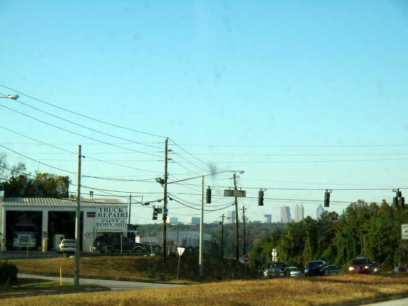 PB020005-Zen-View-Moreland-At-I-285