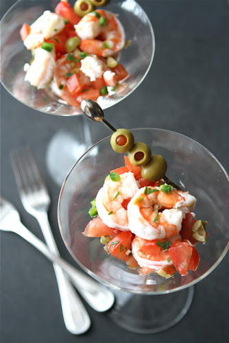 Shrimp-Martini-Appetizer-Recipe-with-Tomato-Olives-&-Jalapeno-Pepper-Cookin-Canuck