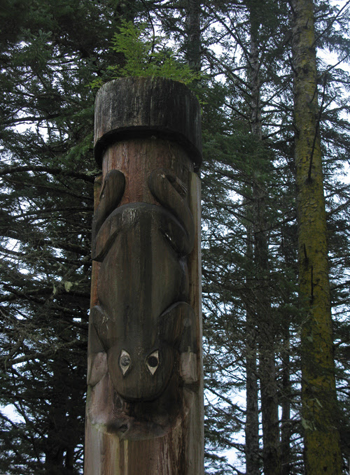 frog memorial pole, Kasaan Totem Park, Kasaan, Alaska