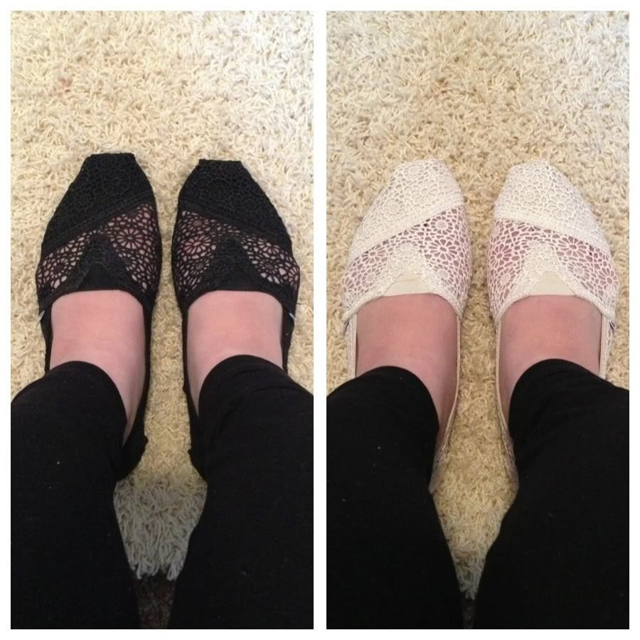 extra wide feet heels