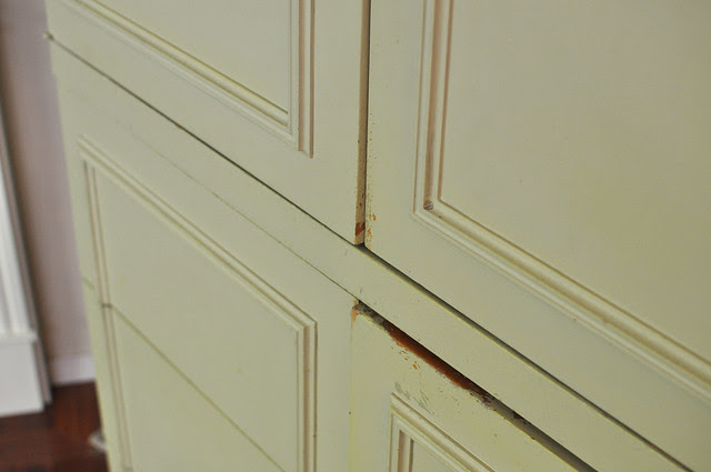 green armoire