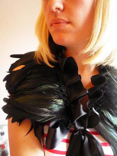 lulu o'neil feather collar