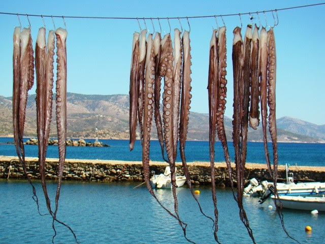 http://en.protothema.gr/wp-content/uploads/2015/07/greece3.jpg