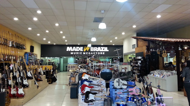 Comentários e avaliações sobre Made In Brazil Music Megastore