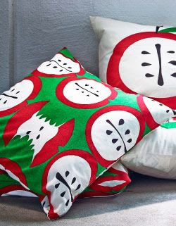 Cushion covers with different apple print
