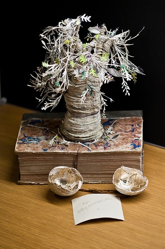 The mysterious paper tree