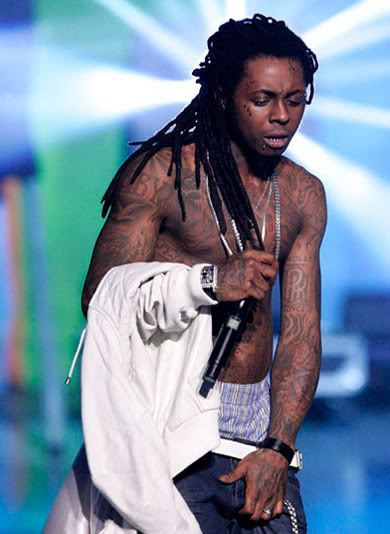 Lil' Wayne looking a n***a ass mess