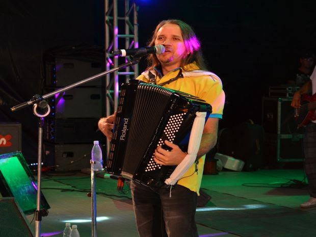 Dorgival Dantas canta pela primeira vez no Forrozão 2013 como uma das atrações principais (Foto: Flávio Antunes/G1)