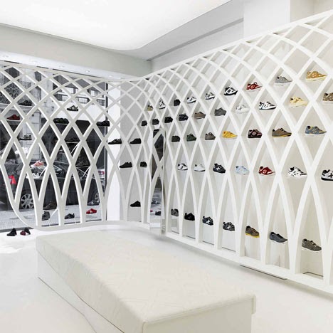 munich fractal arena dear shoe interior shoes dezeen interiors display valencia retail architecture footwear storage barcelona studio completed lattice outfitters