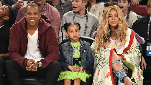 Pregnant Beyonce and Jay Z Dote on Blue Ivy at NBA All-Star Game: See Her Reaction to the Mascots! | kare11.com