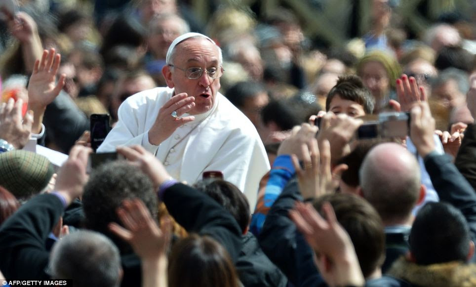 Dialogue: Pope Francis speaks to the faithful in St Peter's Square