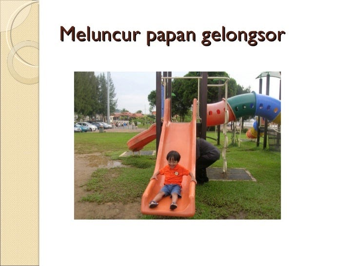Aktiviti Di Taman Permainan Kartun