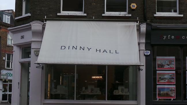 dinnyhall.com