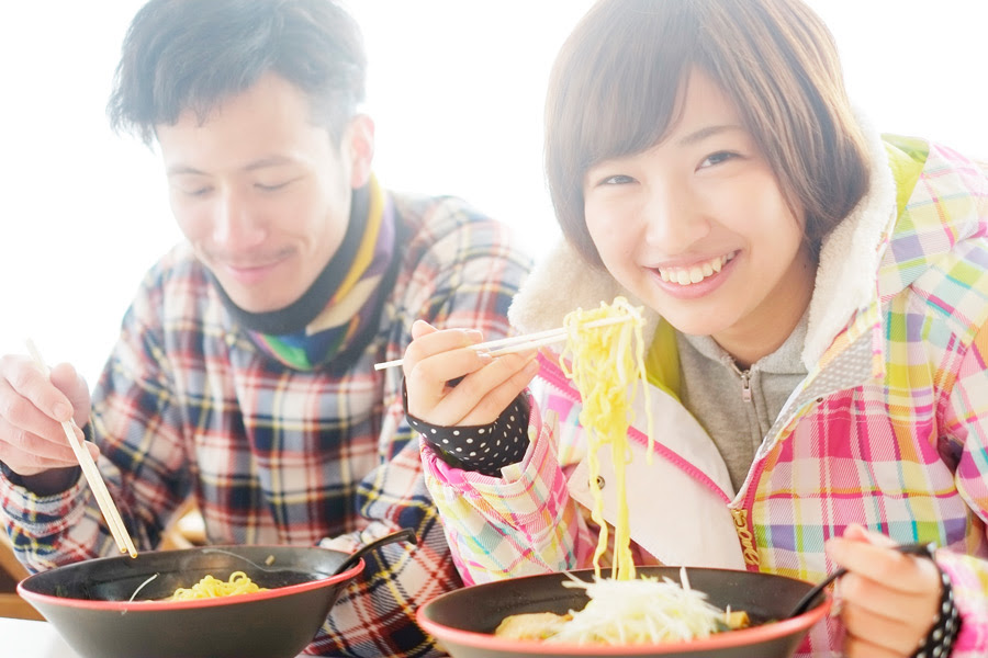 ロイヤリティフリー ラーメン 食べる イラスト 写真素材 フォトライブラリー