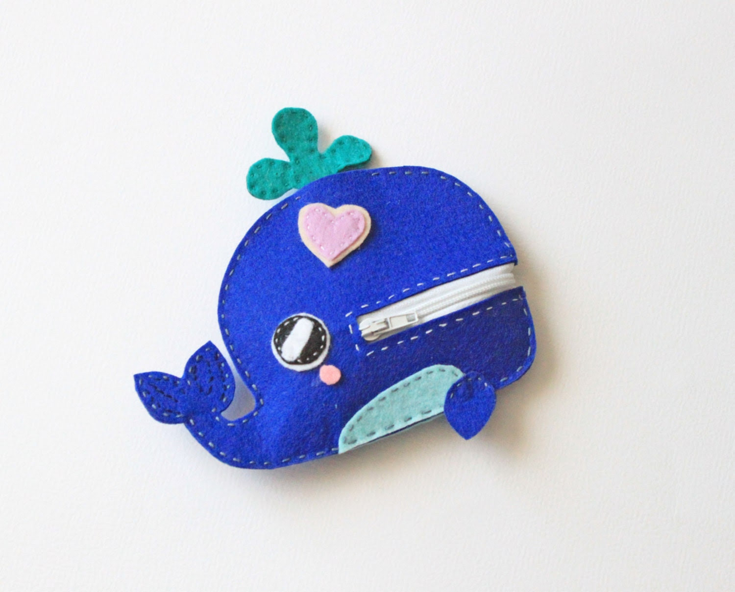 Felt whale key case - Handcrafted key pouch - OOAK ready to ship - MiracleInspiration Felt whale key case - Handcrafted key pouch - OOAK ready to ship - MiracleInspiration