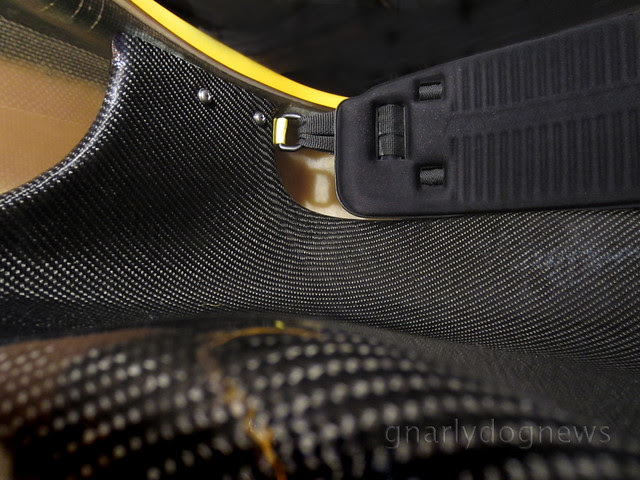 carbon seat2