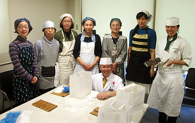 h290423_b7.jpg