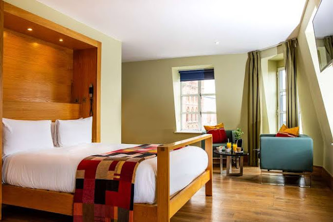 Reviews of The Megaro Hotel in London - Hotel