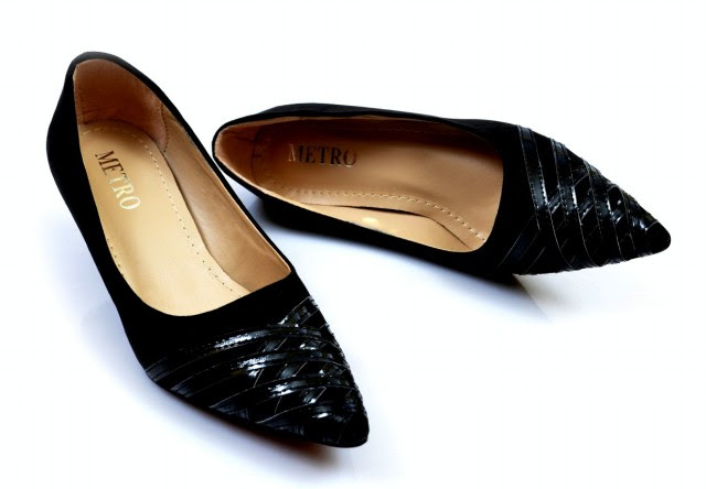 Girls-Womens-Beautiful-Formal-High-Shoes-Eid-Footwear-Collection-2013-by-Metro-Shoes-4 Girls-Womens-Beautiful-Formal-High-Shoes-Eid-Footwear-Collection-2013-by-Metro-Shoes-4