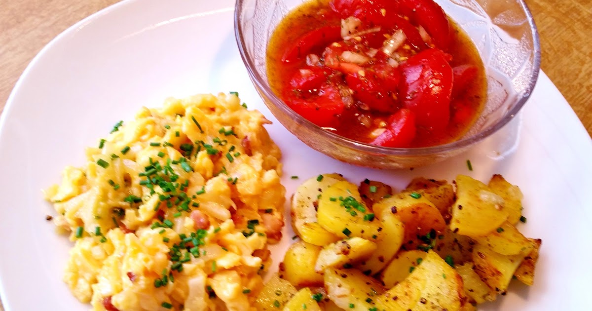 Rührei - Dazu Bratkartoffeln Und Ein Tomatensalat - Rezept By Mimi ...