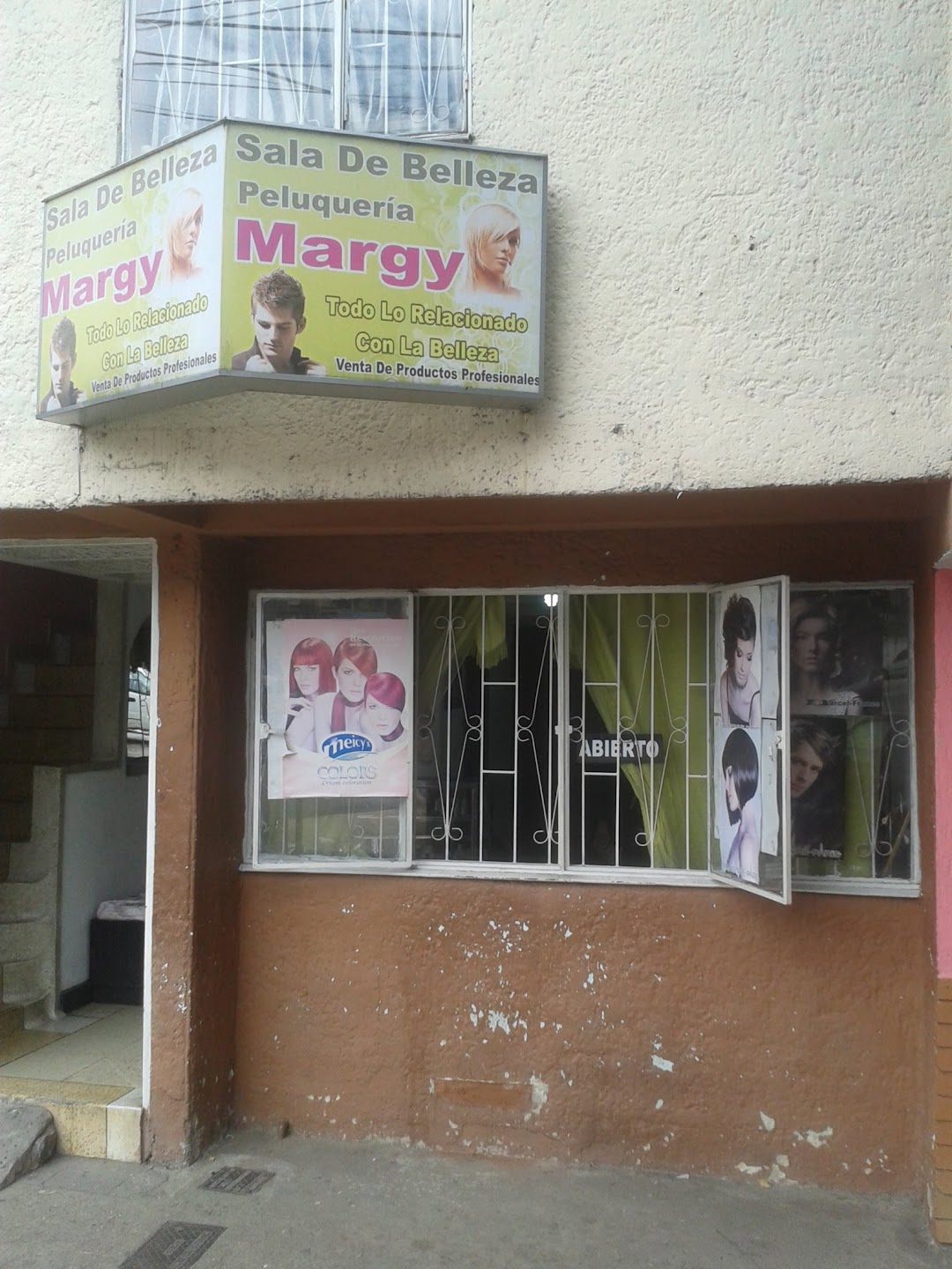 Sala de Belleza y Peluquería Margy