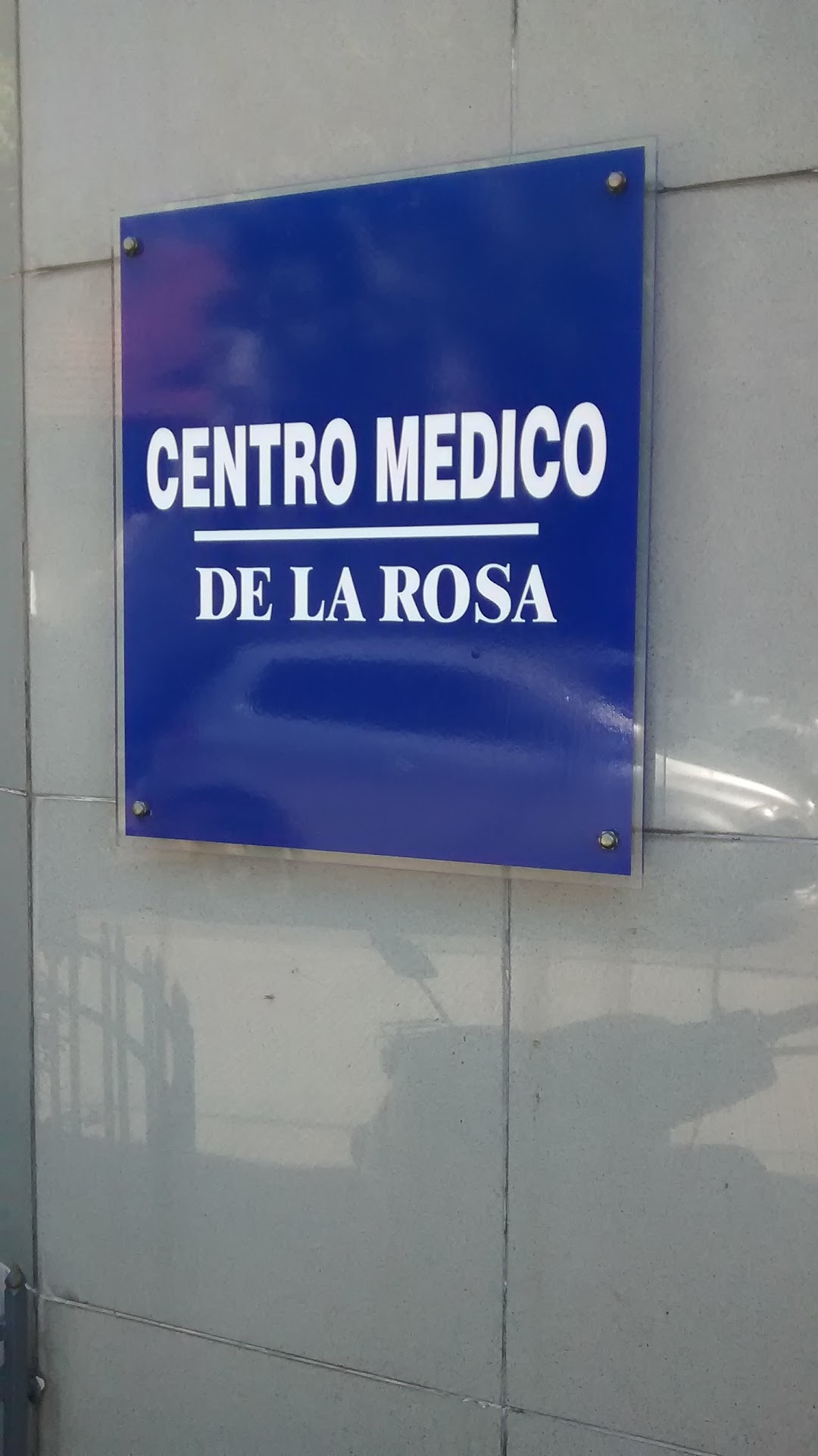 CENTRO MÉDICO DE LA ROSA