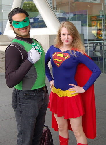 Costume Checklist: Green Lantern and Supergirl
