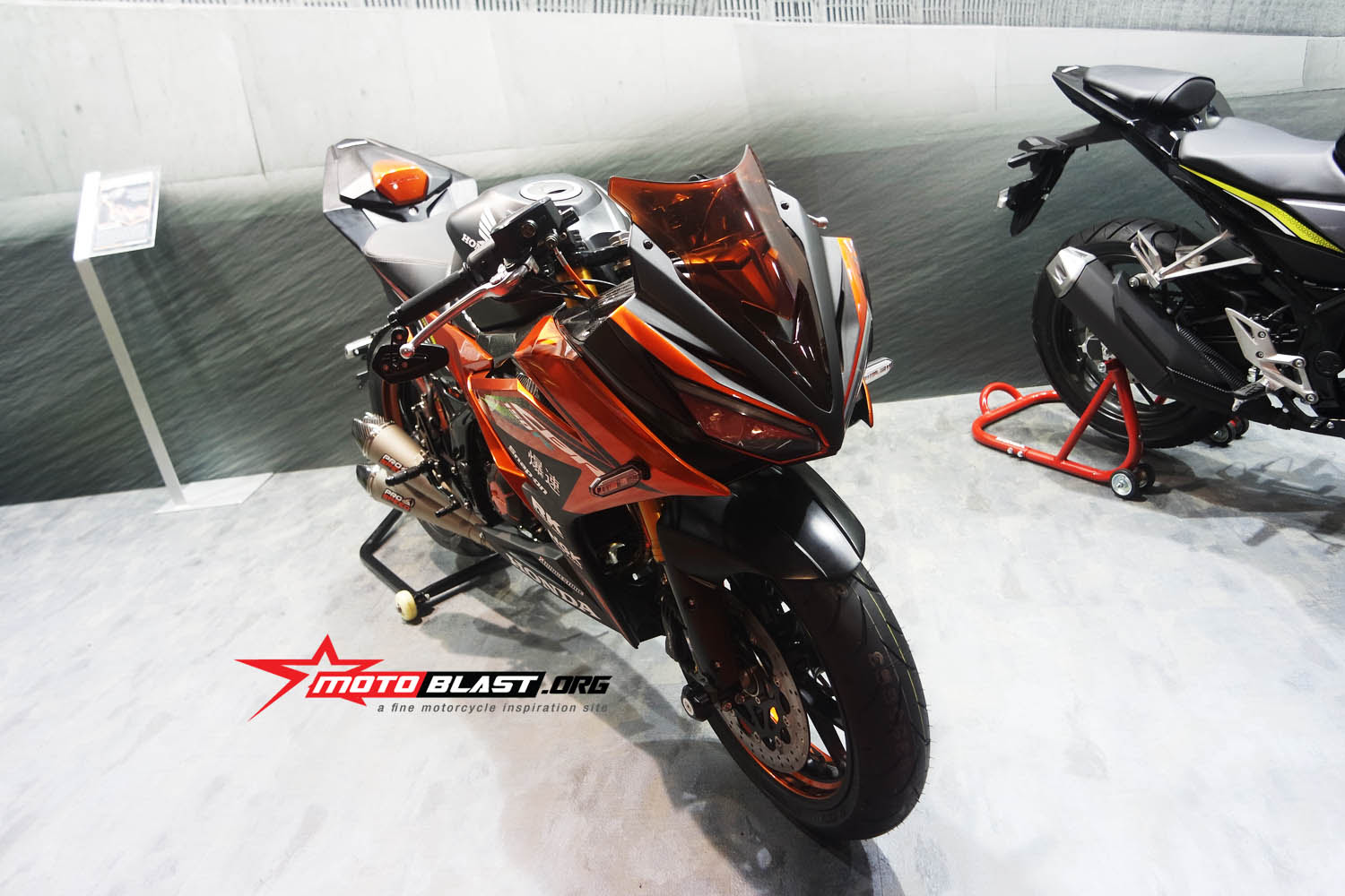 Gambar Modifikasi All New Cbr 150r Merah Terbaru Pecinta Modifikasi Gambar Modifikasi All New Cbr 150r Merah Terbaru Pecinta Modifikasi