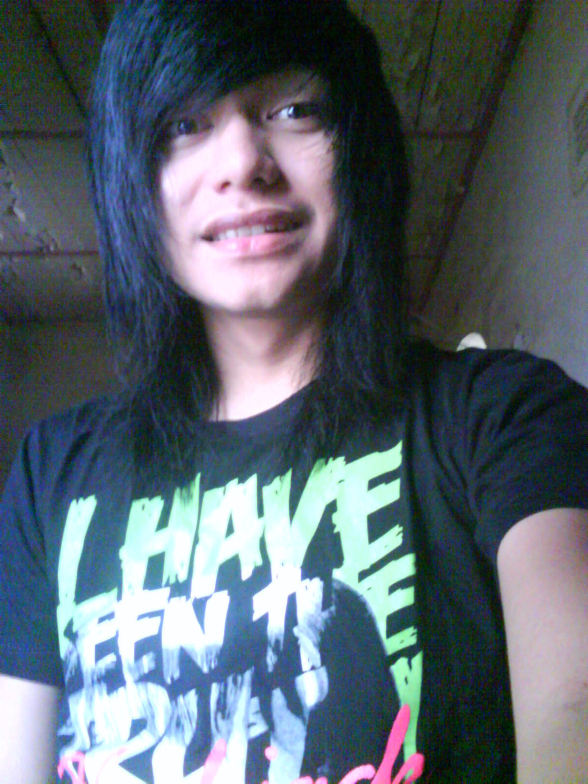 Emo Hairstyle Boy Wallpaper Closing R