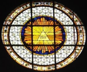 Tetragrammaton_at_RomanCatholic_Church_Saint-Germain_Paris_France