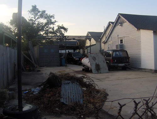 Odd side of 8500 block of Apple corner Leonidas