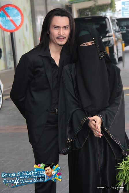 Akhil Hayy Waheeda