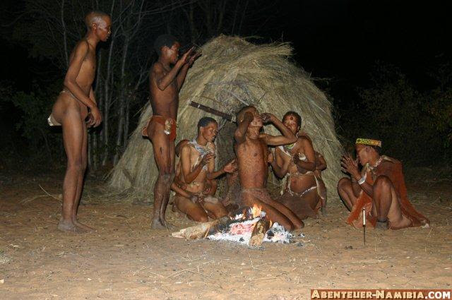 San Bushmen People: The World Most Ancient People In Africa