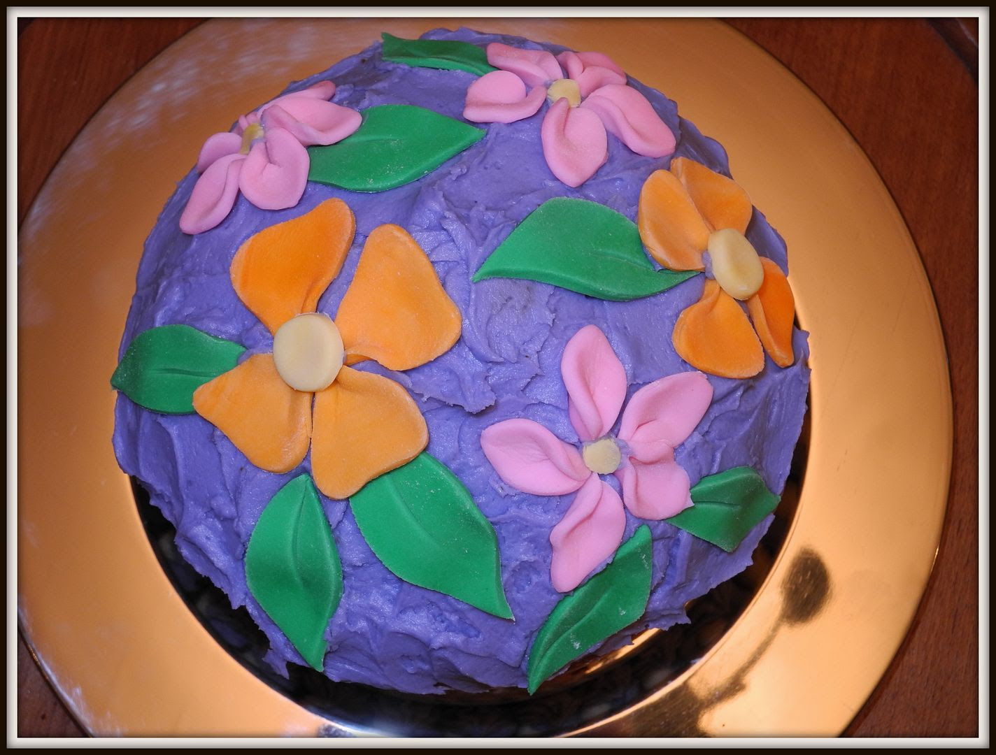 Decorating the cakes by Angie Ouellette-Tower for godsgrowinggarden.com photo DSCN3811_zps7ce3b27c.jpg