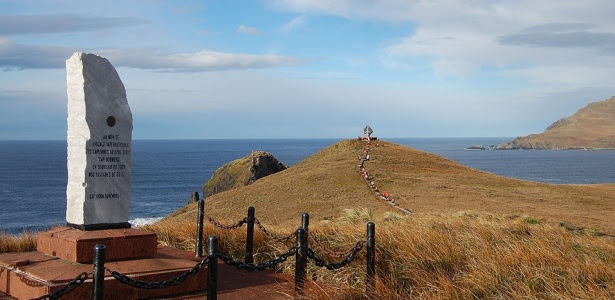 Débora Costa e Silva/UOL Situado no Estreito de Drake na Terra do Fogo, em território chileno, o Cabo Horn é o ponto mais austral do mundo