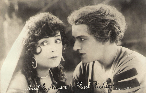 Aud Egede Nissen, Paul Richter