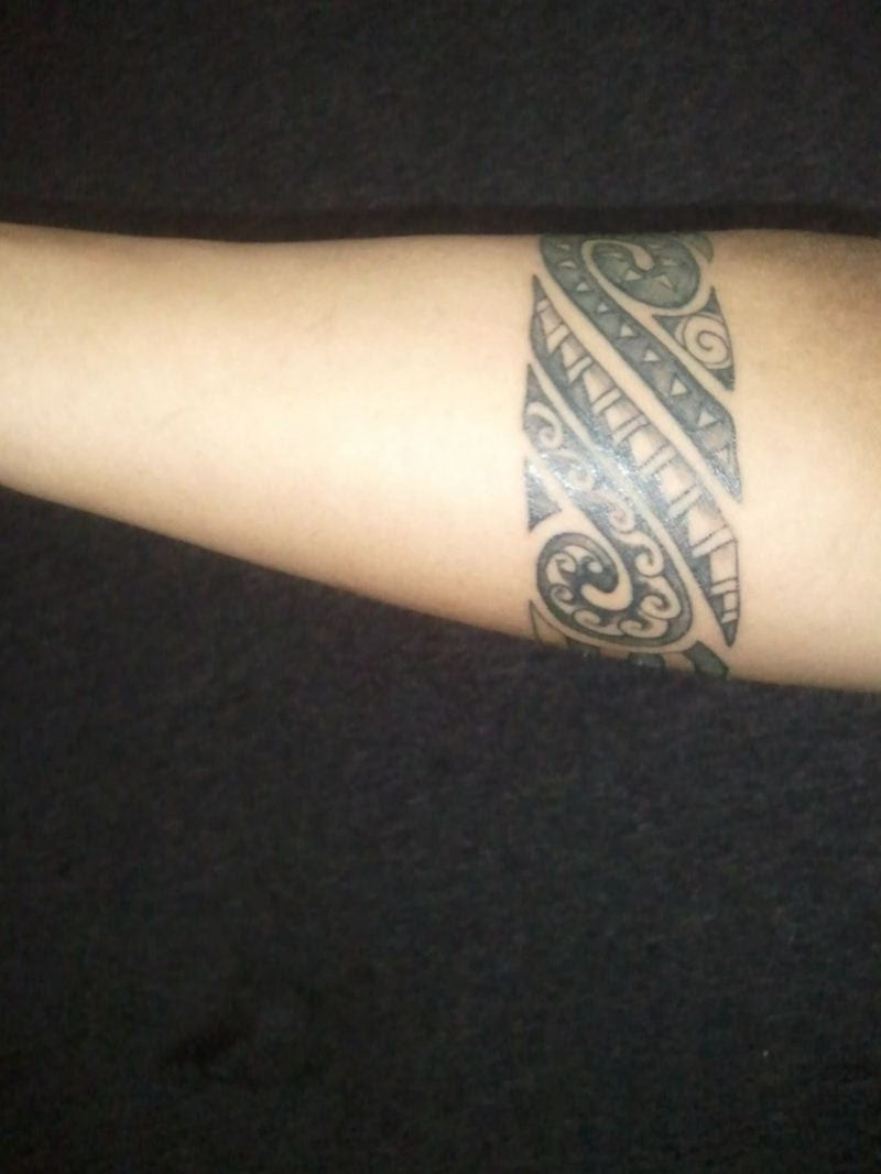 Bedeutung mann arm tattoo SS blood