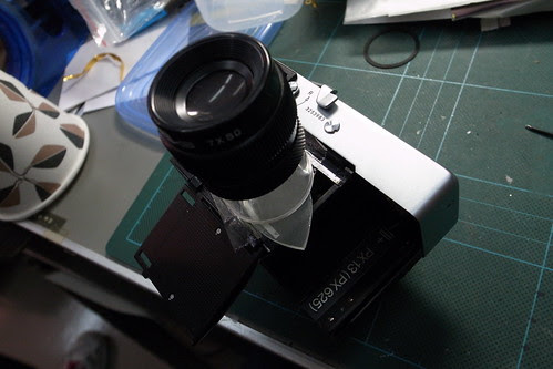 R1103083