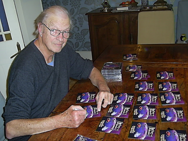Gabriel Woolf signing Gabriel Woolf signing