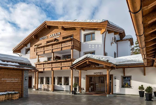 Hotels Hotel Sarain Active Mountain Resort Lantsch/Lenz