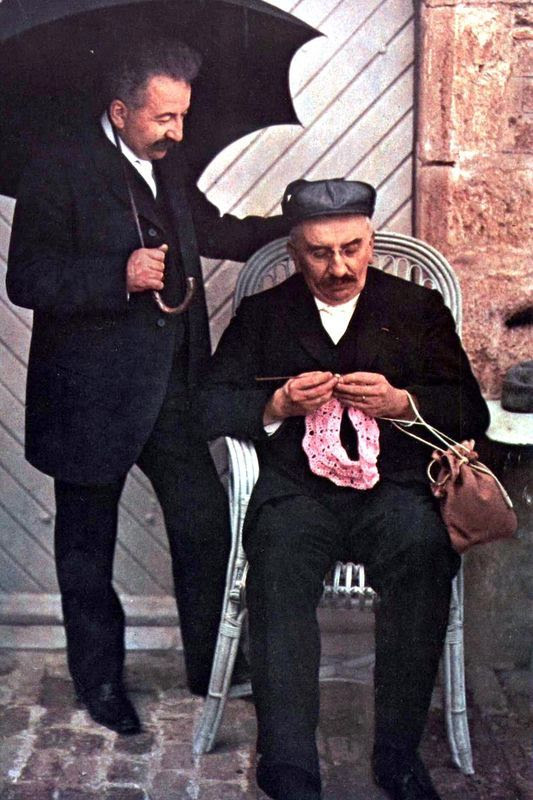 100 idées, 144 les frères Lumière http://les-centidealistes.over-blog.com
