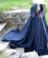 How to Make a Hooded Cape / Cloak: Circular Cloaks & Capes - An Idiot's ...