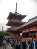 Sunday crowds streaming in