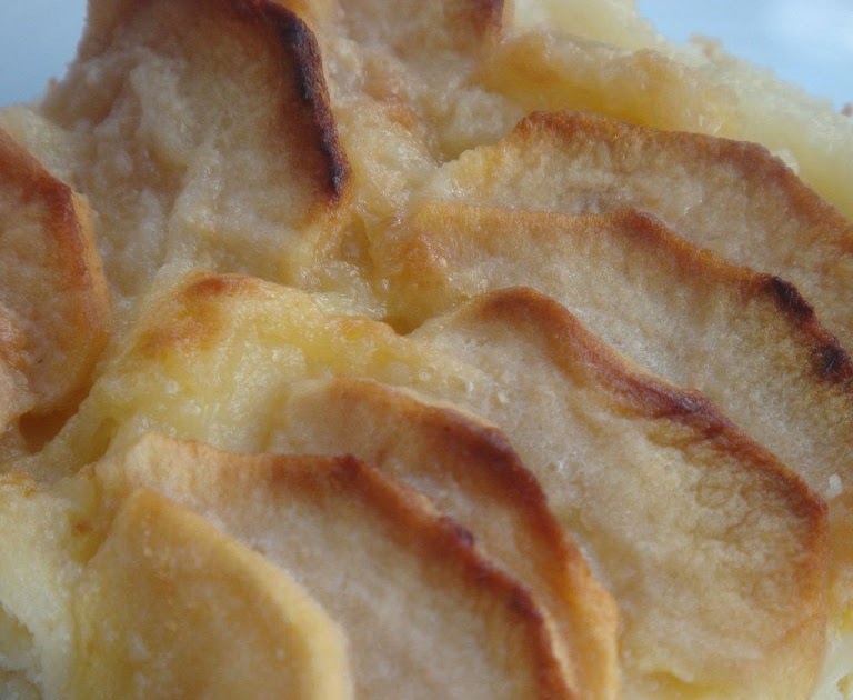 Damak Tadı Apfel Blechkuchen / Tepside Elmalı Pasta