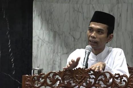 Download Gratis Gambar Video Diancam Pisau Di Bali Ustadz Abdul Somad Memang Terupdate by KataCinta.Co